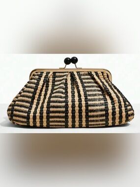 Woven Black and Natural Frame kiss lock Clutch🔥